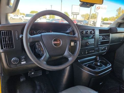 Used 2021 GMC Savana 3500 Work Van w/ Power Convenience Package image 10