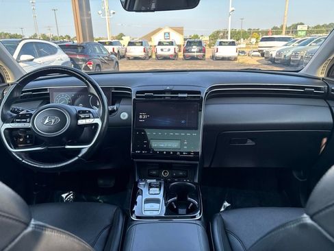 Used 2022 Hyundai Tucson Limited w/ Cargo Package AWD/4WD image 32