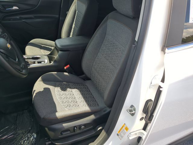 Used 2024 Chevrolet Equinox LT FWD image 23