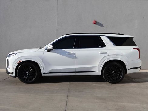 Used 2024 Hyundai Palisade Calligraphy AWD/4WD image 2