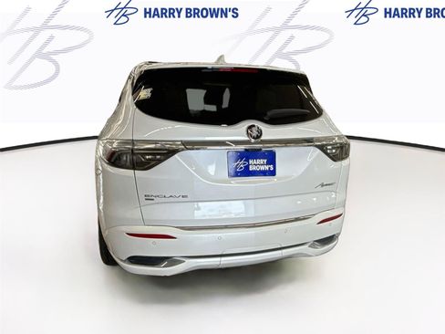 Used 2023 Buick Enclave Avenir w/ Trailering Package, 5000 lbs. AWD/4WD image 9