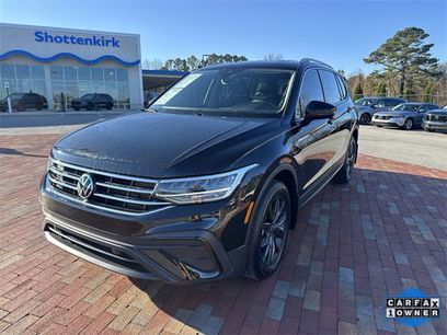 Used 2024 Volkswagen Tiguan SE