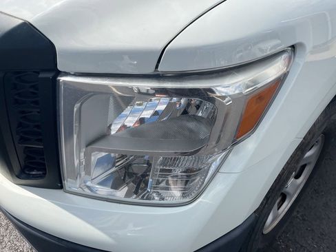Used 2017 Nissan Titan S RWD image 13
