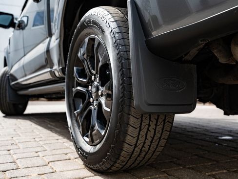 Used 2023 Ford F150 Platinum w/ FX4 Off-Road Package image 51