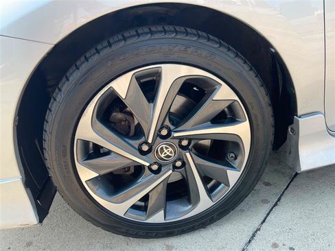 Used 2017 Toyota Corolla iM w/ All-Weather Mat Package FWD image 61