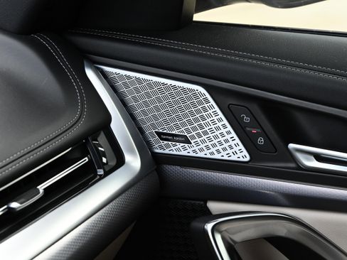 Certified 2024 BMW X1 M35i w/ Premium Package image 34