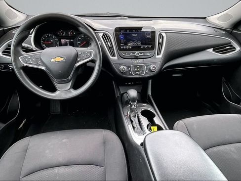 Used 2024 Chevrolet Malibu LS FWD image 13