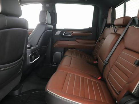 Used 2025 GMC Sierra 1500 Denali Ultimate image 30
