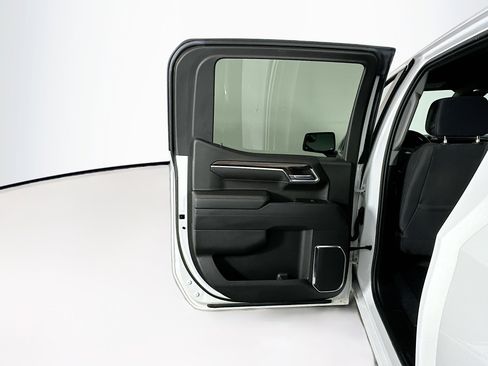 Used 2022 Chevrolet Silverado 1500 LT image 25