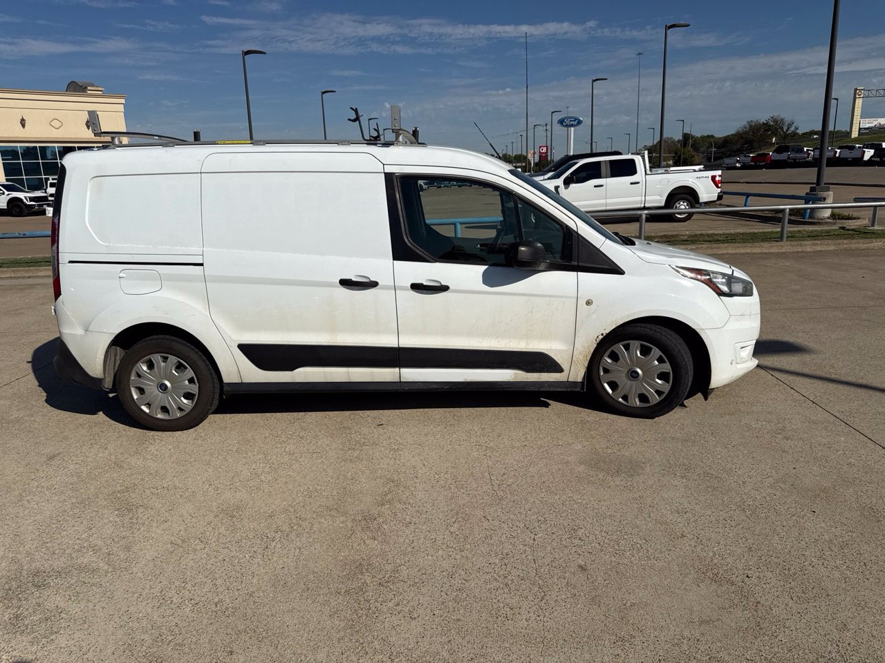 Used 2021 Ford Transit Connect XLT FWD image 16