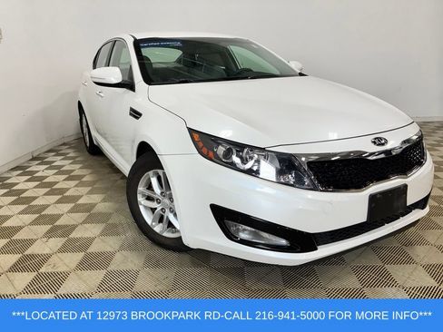 Used 2013 Kia Optima LX FWD image 3