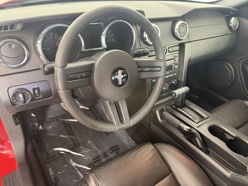 Used 2005 Ford Mustang GT RWD image 15