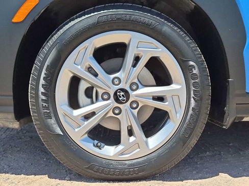 Certified 2022 Hyundai Kona SEL FWD image 13