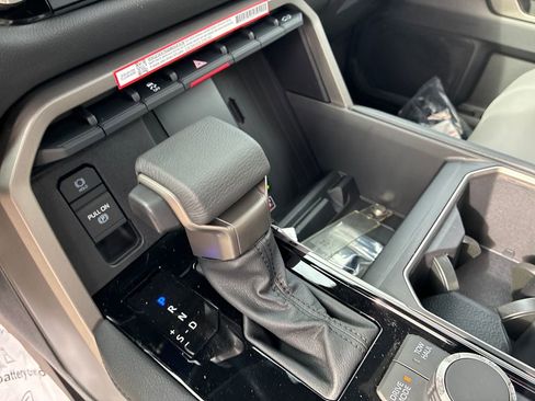 New 2026 Toyota Tundra Limited image 28