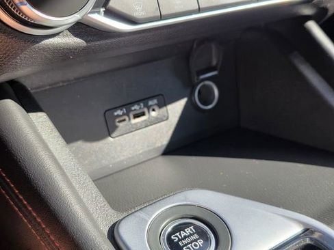 Used 2022 Nissan Sentra SR w/ Trunk Package image 26