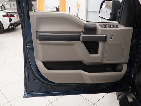 Used 2020 Ford F150 XLT w/ Equipment Group 302A Luxury AWD/4WD image 6