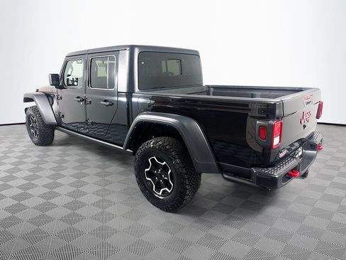 Used 2022 Jeep Gladiator Rubicon w/ Cold Weather Group AWD/4WD image 5