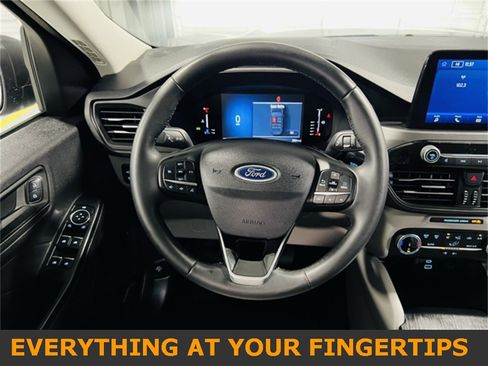 Used 2023 Ford Escape Active image 5