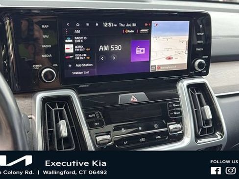 Certified 2022 Kia Sorento SX Prestige AWD/4WD image 17