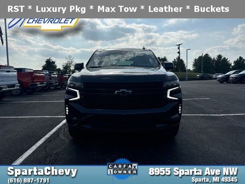 Used 2023 Chevrolet Suburban RST w/ Luxury Package image 8