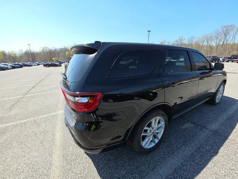 Used 2022 Dodge Durango R/T w/ Trailer Tow Group IV image 4