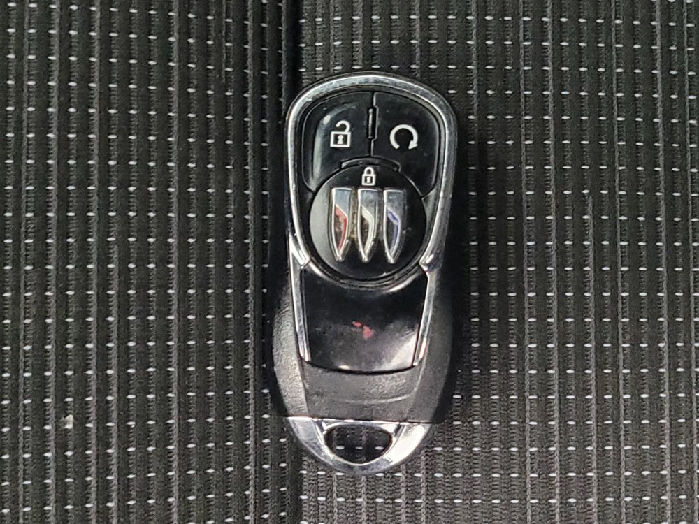 Used 2024 Buick Envista Preferred w/ Convenience I Package FWD image 32