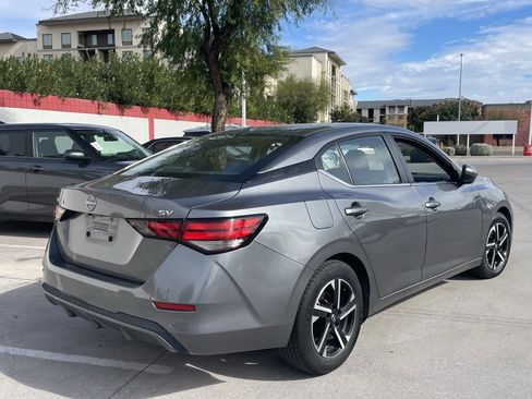 Used 2024 Nissan Sentra SV image 2