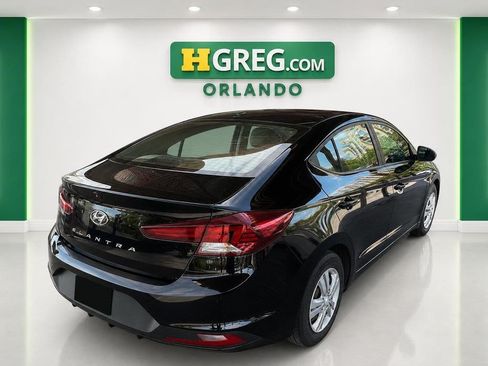 Used 2019 Hyundai Elantra SE FWD image 6