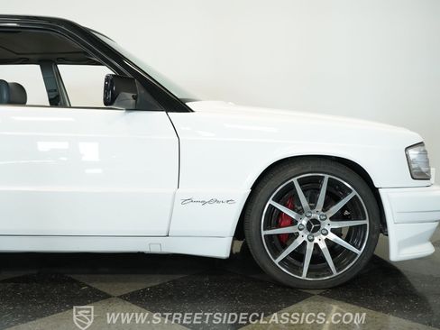 Used 1989 Mercedes-Benz 190 E 2.6 image 31