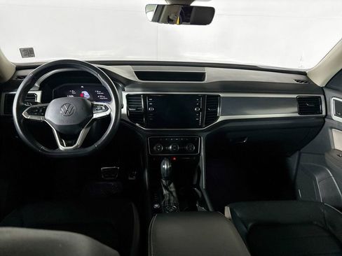 Certified 2023 Volkswagen Atlas SEL Premium AWD/4WD image 12
