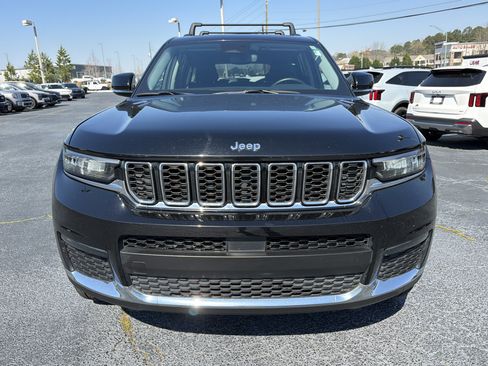 Used 2022 Jeep Grand Cherokee L Limited image 3