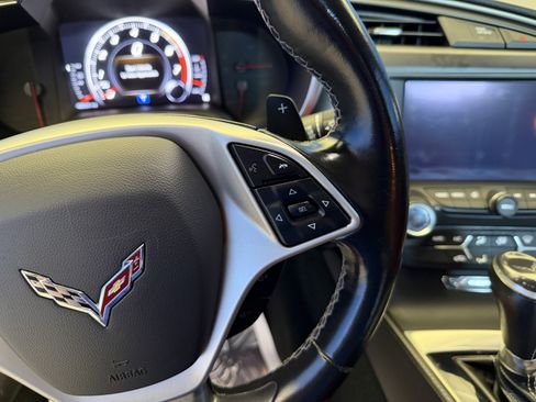 Used 2018 Chevrolet Corvette Stingray Coupe w/ 1LT RWD image 16