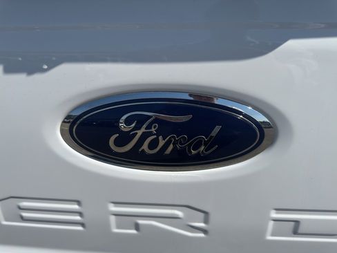 Used 2024 Ford F250 XLT w/ FX4 Off-Road Package image 31