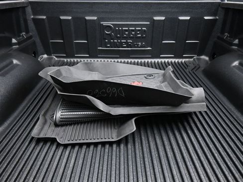 Used 2021 RAM 1500 Rebel image 16