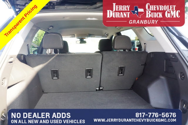 Used 2024 GMC Terrain SLE w/ Driver Convenience Package FWD image 21