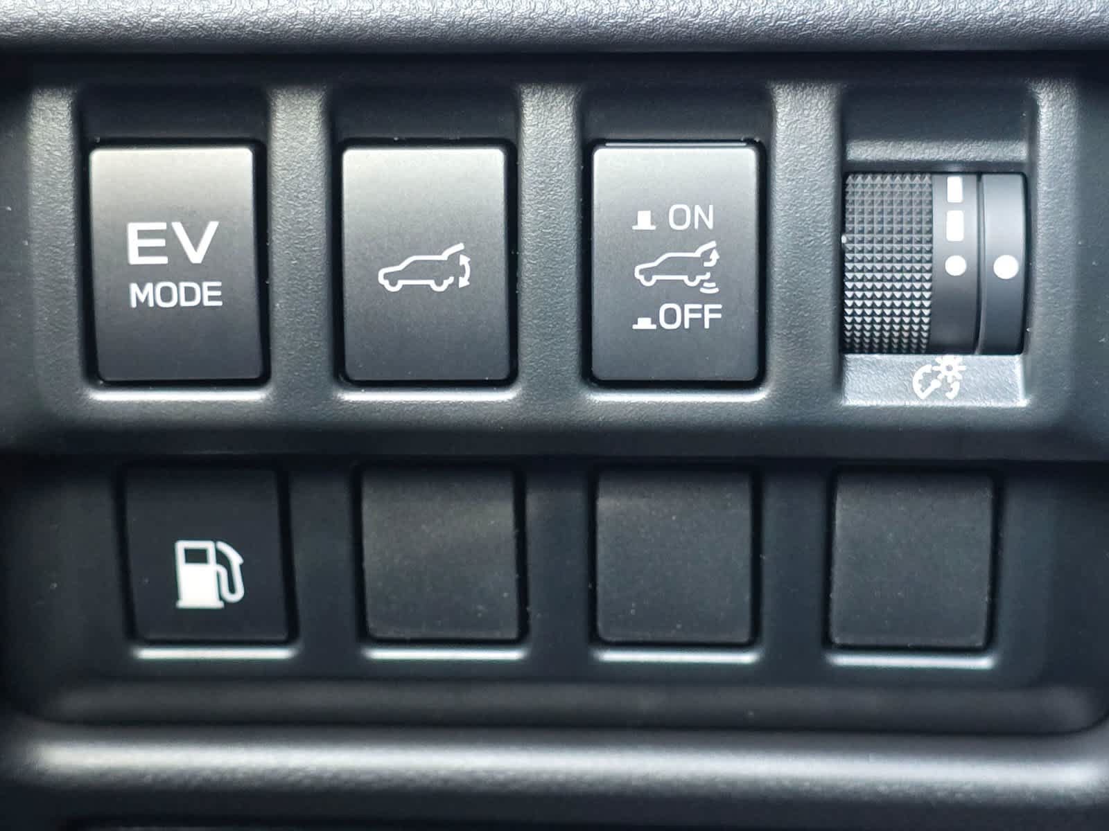 New 2026 Subaru Forester Touring AWD/4WD image 18