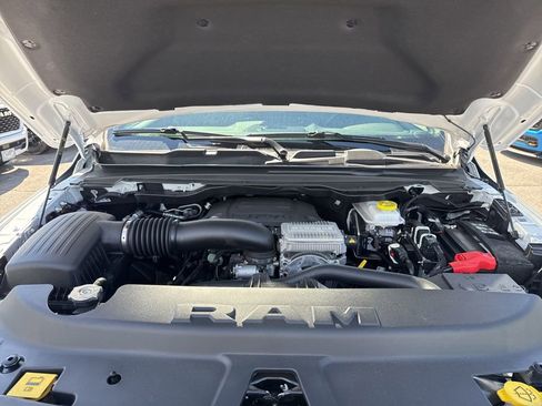 New 2026 RAM 1500 Big Horn w/ Night Edition AWD/4WD image 29