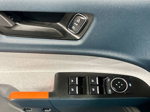 Used 2024 Ford Maverick XLT w/ XLT Luxury Package image 17