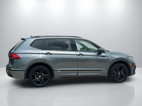 Used 2024 Volkswagen Tiguan SE R-Line FWD image 4