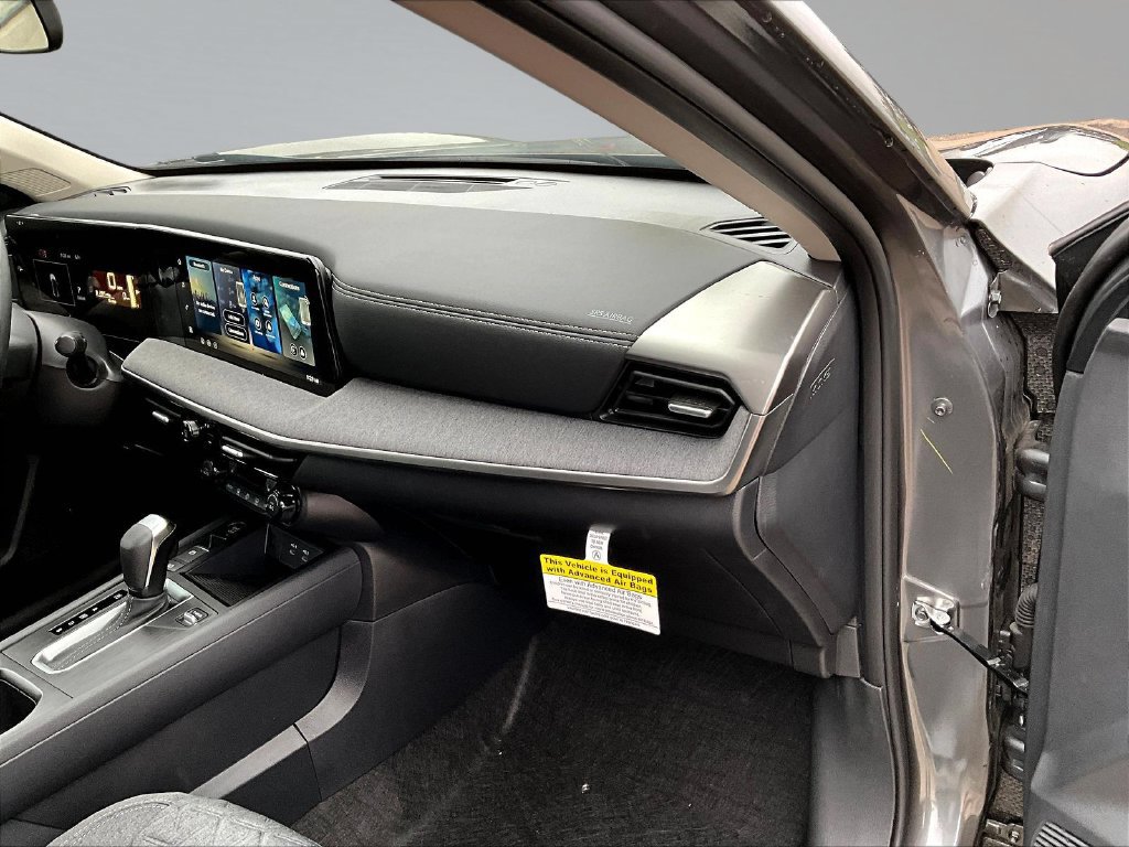 New 2026 Nissan Kicks SV w/ Cold Weather Package AWD/4WD image 31