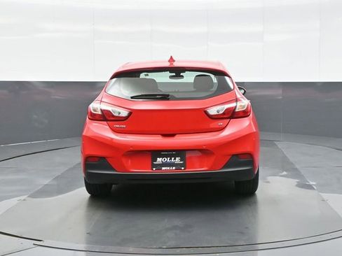 Used 2017 Chevrolet Cruze LT w/ Convenience Package FWD image 6