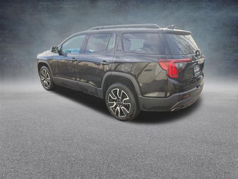 Used 2021 GMC Acadia SLE w/ Driver Convenience Package image 3