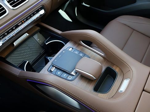 Certified 2025 Mercedes-Benz GLE 350 4MATIC image 29