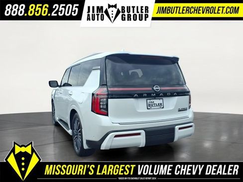 Used 2026 Nissan Armada Platinum Reserve AWD/4WD image 2