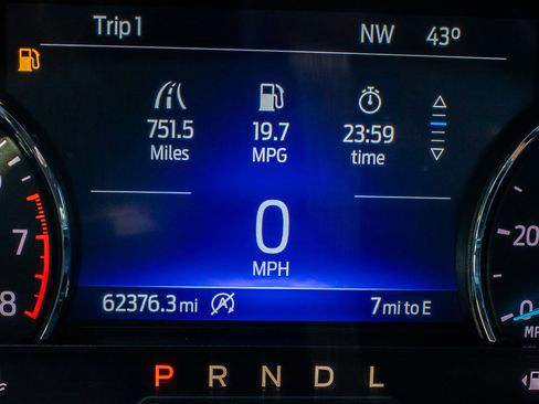 Used 2022 Ford Explorer Limited w/ Equipment Group 301A image 20