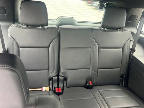 Used 2024 Chevrolet Tahoe LT AWD/4WD image 30