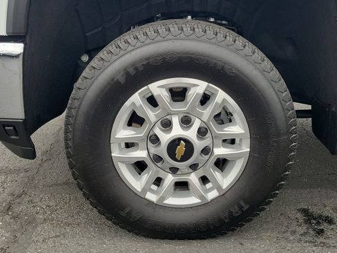 Used 2026 Chevrolet Silverado 2500 LT w/ All Star Edition AWD/4WD image 32