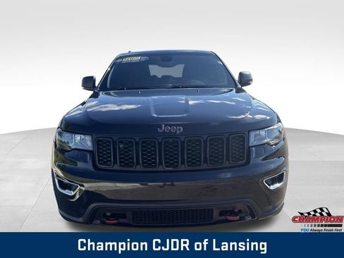 Used 2018 Jeep Grand Cherokee Trailhawk AWD/4WD image 11