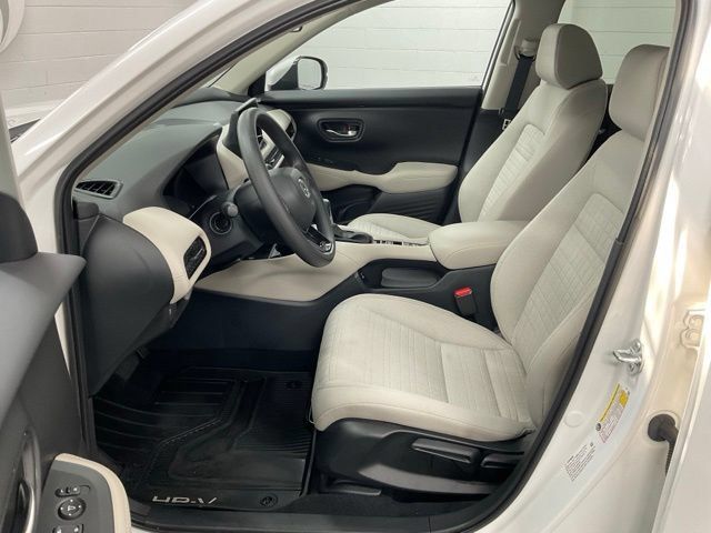 Certified 2026 Honda HR-V LX image 19