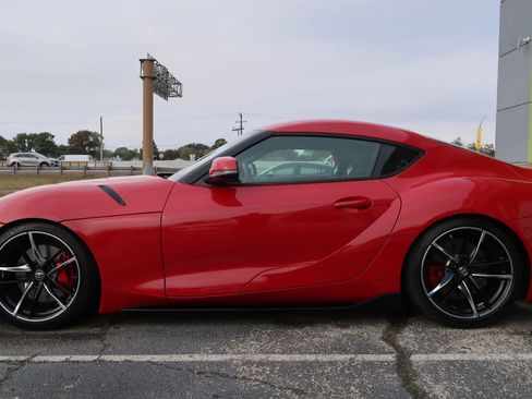 Used 2020 Toyota Supra Premium w/ Driver Assist Package image 7
